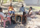 Bhabinkamtibmas-Laksanakan-Patroli-Dialogis-Sambangi-Warga-Berikan-Pesan-Kamtibmas