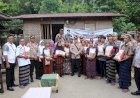 Polda-NTT-melalui-Polres-Sikka-dan-Ende-Salurkan-Bantuan-Kemanusian-dari-Kapolri-untuk-Masyarakat