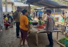 Polsek-Alor-Selatan-Gelar-Patroli-Pengamanan-Pasar-Apui,-Pastikan-Aktivitas-Masyarakat-Berjalan-Aman-dan-Lancar