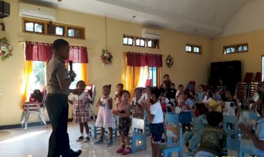 Implementasikan-Polisi-Sahabat-Anak,-Satbinmas-Berikan-Pembinaan-Kepada-Anak---Anak-Paud