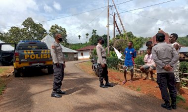 Personil-Polsek-Alor-Selatan-melaksanakan-Patroli-dan-Sambang