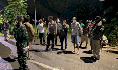 Bertindak-Cepat,-Kapolres-Alor-Selesaikan-Pertikaian-Antara-Dua-Kelompok-Pemuda-di-Alor