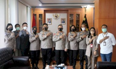 Kapolda-NTT-Sambut-Kunjungan-Tim-Puskeu-Mabes-Polri-di-Mapolda-NTT