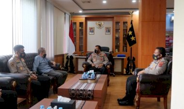 Kapolda-NTT-Terima-Tim-Pengumpulan-Data-Primer-Wilayah-Pos-Lintas-Batas-RI-RDTL-dari-SSDM-Polri-di-Mapolda-NTT