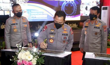 Kapolri-Resmikan-Gedung-Presisi-Polres-Kota-Tangerang-dan-100-Ribu-Rumah-untuk-Personel