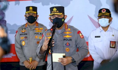 Tinjau-Vaksinasi-Serentak,-Kapolri-Ingatkan-Pentingnya-Vaksin-untuk-Hadapi-Omicron