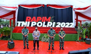 Kapolri-Tegaskan-Soliditas-dan-Sinergitas-TNI-Polri-Modal-Kawal-Kebijakan-Nasional