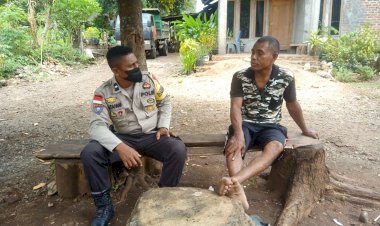 Patroli-Sambang-Warga,-Bhabnkamtibmas-Ajak-Jaga-Kamtibmas-yang-Kondusif