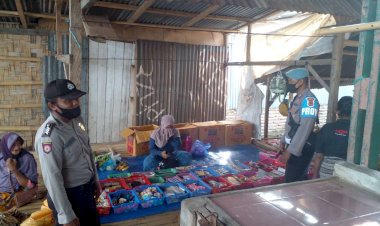 Polsek-Pantar-Lakanasakan-Patroli-Kamtibmas-Sekaligus-Himbauan-Prokes-Di-Pasar