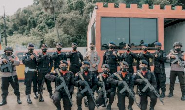 Siap-Amankan-Kegiatan-G-20-dan-Asean-Summit,-Kapolda-NTT-Tinjau-Mako-Brimob-Kompi-4-Batalion-B-Pelopor-Labuan-Bajo