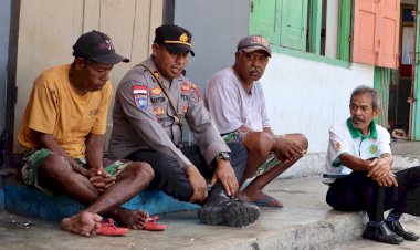 Jumat-Curhat,-Momen-Warga-Sampaikan-Keluhan-langsung-Ke-Polres-Alor