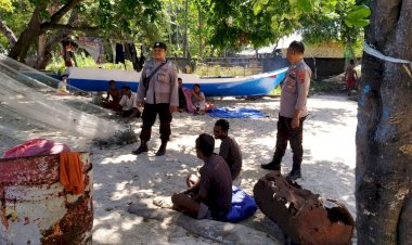 Polsek-Pantar-Berikan-Himbauan-Kepada-Masyarakat-Nelayan-Pesisir-Pantai