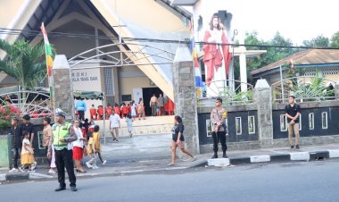 Pastikan-Malam-Natal-Aman,-Kapolres-Alor-Cek-Keamanan-Gereja