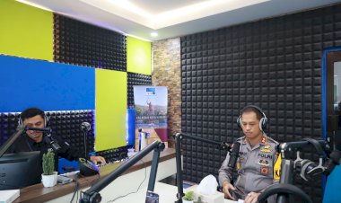 Kapolres-Alor-Hadiri-Dialog-Interaktif-RRI-Alor-Bahas-Kesiapan-Pengamanan-Jelang-Pemilu-2024