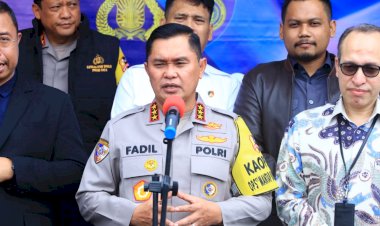 Kabaharkam-Polri-Lepas-111-Personel-Amankan-TPS-Luar-Negeri:-Jalankan-Tugas-dengan-Baik 