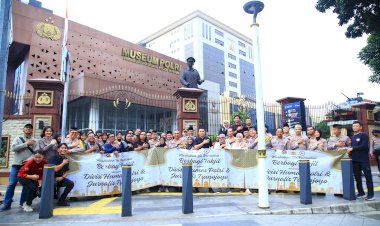 4-Jenderal-Polri-Kompak-Bareng-Polwan-dan-Wartawan-Sebar-Kebaikan-di-Bulan-Ramadan