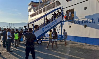 Pos-Terpadu-Polres-Alor-Berhasil-Amankan-Kedatangan-Kapal-KM-AWU-di-Pelabuhan-Kalabahi