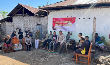 Jumat-Curhat-di-Desa-Baolang,-Warga-Sampaikan-Aspirasi-Langsung-kepada-Kapolsek-Pantar