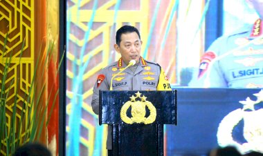 Kapolri-Apresiasi-Pembebasan-Pilot-Susi-Air-oleh-Personel-Gabungan-Polri-TNI