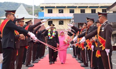 Memasuki-Masa-Purnabakti-AKP-Rasid-Blegur,-Polres-Alor-Gelar-Upacara-Penyerahan-Jabatan-dan-Gerbang-Pora