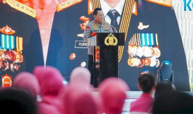 Gelar-Pengantar-Purna-Tugas,-Kapolri-Sebut-Jenderal-(HOR)-Agus-Andrianto-Sosok-yang-Tegas