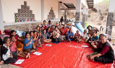 Polri-Kirim-Tim-Pemulihan-Trauma-Korban-Terdampak-Erupsi-Gunung-Lewotobi