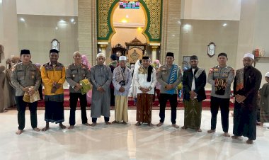 Polres-Alor-Gelar-Safari-Ramadhan-di-Masjid-Agung-Al-Fatah,-Pererat-Silaturahmi-dan-Kebersamaan