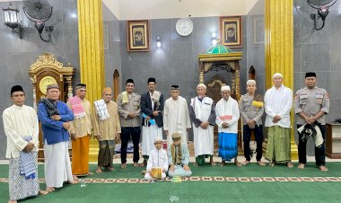 Polres-Alor-Gelar-Safari-Ramadhan-di-Masjid-Al-Istiqomah-Kampung-Raja