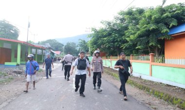 Kapolres-Alor-Turun-Langsung-Bubarkan-Tawuran-Antar-Pemuda-di-Kelurahan-Welai-Timur