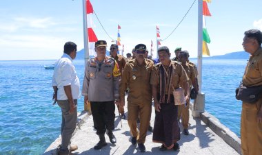 Kapolres-Alor-Dampingi-Bupati-dalam-Kunjungan-Kerja-ke-Kecamatan-Pulau-Pura