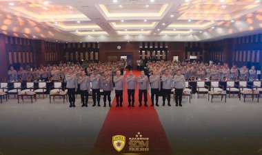 Rakernis-SDM-Polri-2025,-Irjen-Pol-Anwar:-Wujudkan-personel-yang-semakin-unggul,-adaptif-dan-berintegritas-dukung-Asta-Cita