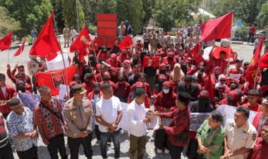 Polres-Alor-dan-Kodim-1622-Alor-Kawal-Aksi-IMM,-Jalannya-Unjuk-Rasa-Berlangsung-Damai