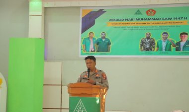 Doa-Bersama-untuk-Keselamatan-Bangsa,-Kapolres-Alor-Hadiri-Maulid-Nabi-di-MTs-Negeri-Kalabahi