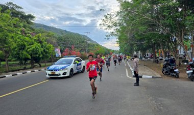 Polres-Alor-Lakukan-Pengamanan-Kegiatan-Alor-Exotic-Fun-Run-2025