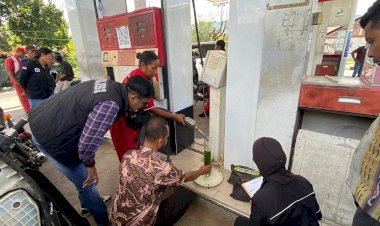 Polres-Alor-Laksanakan-Pengawasan-dan-Pengukuran-Takaran-BBM-di-Sejumlah-SPBU-Wilayah-Kabupaten-Alor
