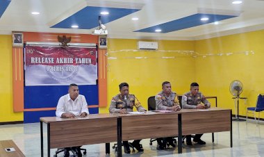 Polres-Alor-Gelar-Rilis-Akhir-Tahun-2025