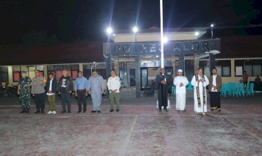 Polres-Alor-Gelar-Apel-Pengamanan-Malam-Tahun-Baru-2026-Disertai-Doa-Bersama-untuk-Korban-Bencana-di-Sumatra-dan-Doa-Menyambut-Tahun-Baru-2026