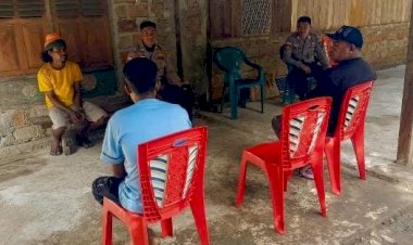 Polsek-Alor-Timur-Laksanakan-Patroli-Kamtibmas-dan-Sambang-Warga-di-Desa-Kolana-Selatan