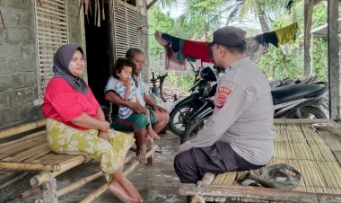 PS.-Kanit-Binmas-Polsek-Pantar-Laksanakan-Sambang-Kamtibmas-dan-Himbauan-Waspada-Cuaca-Ekstrem-di-Kampung-Nelayan-Labuhan-Bajo