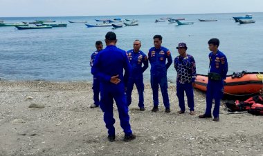 Polres-Alor-Lakukan-Pencarian-Nelayan-Hilang-di-Perairan-Ilawe