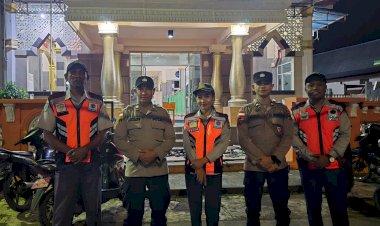 Polres-Alor-Perketat-Pengamanan-Masjid-Prioritas,-Sholat-Tarawih-di-Masjid-Istiqomah-Berlangsung-Aman-dan-Khusyuk