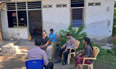 Patroli-Dialogis-Polsek-Alor-Timur,-Warga-Desa-Maritaing-Diajak-Jaga-Kamtibmas-dan-Hindari-Konflik-Sosial