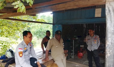 Patroli-Dialogis-Polsek-Alor-Timur-Laut-Perkuat-Sinergi-Kamtibmas-Bersama-Pemerintah-dan-Warga-Desa-Kamot