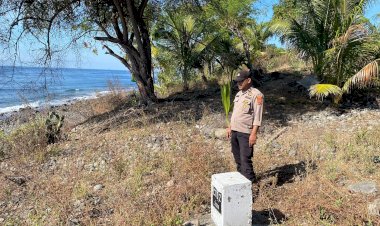 Polsek-Alor-Timur-Laksanakan-Patroli-Perbatasan-Laut-NKRI–RDTL,-Pastikan-Wilayah-Tetap-Aman-dan-Kondusif