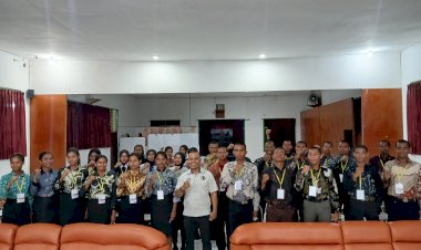 KBO-Sat-Intelkam-Polres-Alor-Berikan-Edukasi-Literasi-Digital-kepada-Calon-Paskibraka-Kabupaten-Alor-Tahun-2026