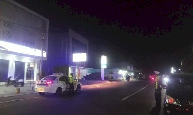 Satlantas-Polres-Alor-Intensifkan-Patroli-Malam,-Jaga-Kamseltibcarlantas-di-Kota-Kalabahi