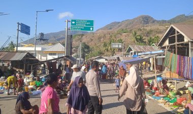 Patroli-Pasar-Bakalang,-Polsubsektor-Pantar-Timur-Sampaikan-Imbauan-Kamtibmas