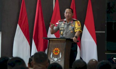 Kapolda-NTT-Irjen-Pol.-Reza-Arief-Dewanto-Tekankan-Brimob-Harus-Siap-Jadi-First-Responder,-Hadir-Memberi-Solusi-bagi-Masyarakat
