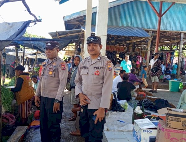 Polsek Alor Selatan Intensifkan Patroli dan Pengamanan Aktivitas Pasar di Pasar Rakyat Apui