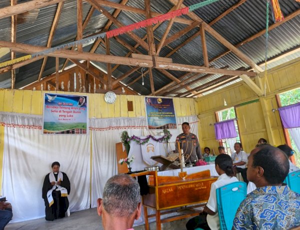 Polsubsektor Pureman Gelar Patroli dan Minggu Kasih di Gereja GMIT Ebenheizer Elapai, Sampaikan Himbauan Kamtibmas